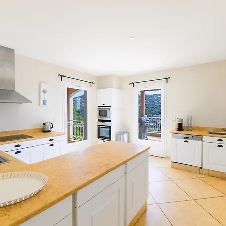 Raphael Les Issambres